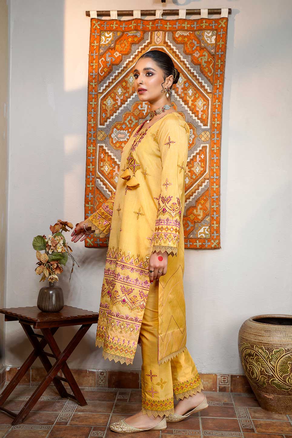 MAIRA ZUNNORAIN (ZEEST) 3PCS EMB (Unstitched)