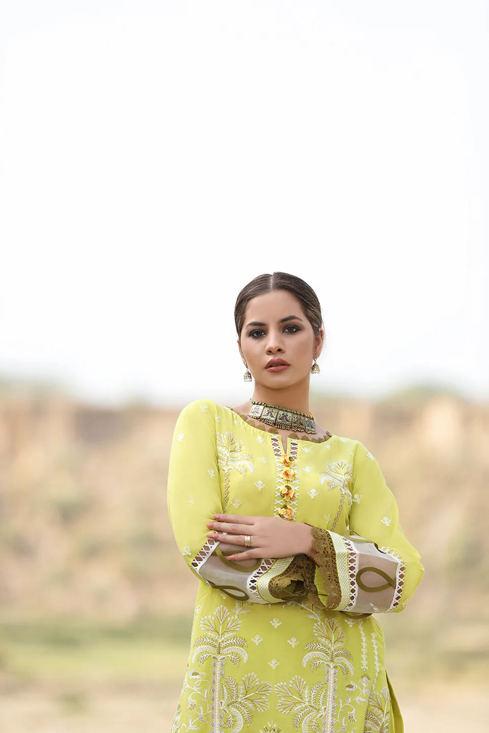 MAIRA ZUNNORAIN (BAZM) 3PCS EMB (Stitched)